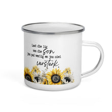 Load image into Gallery viewer, Laat die lig Enamel Mug
