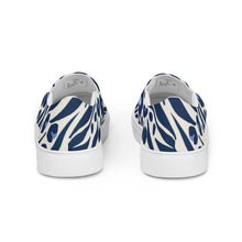 Load image into Gallery viewer, Blue Leopard Women’s slip-on canvas shoes
