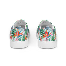 Load image into Gallery viewer, Strelitzia Green Women’s slip-on canvas shoes
