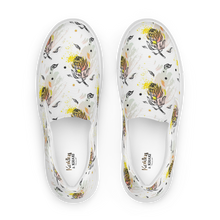 Load image into Gallery viewer, Protea Women’s slip-on canvas shoes
