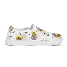 Load image into Gallery viewer, Protea Women’s slip-on canvas shoes
